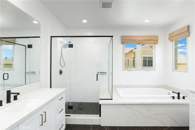 122 Jayhawk, Irvine, CA 92602