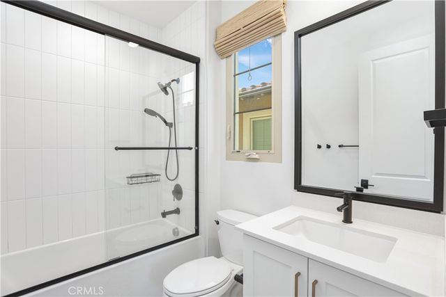 122 Jayhawk, Irvine, CA 92602