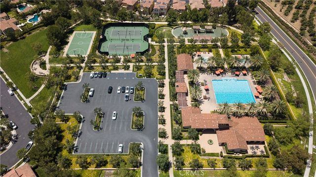 122 Jayhawk, Irvine, CA 92602