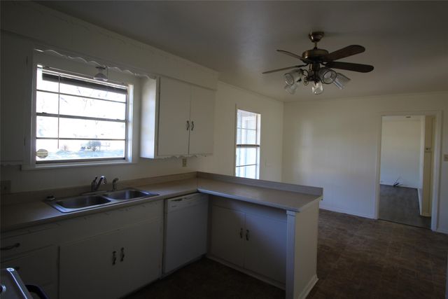 605 W Hill Street, Grand Saline, TX 75140