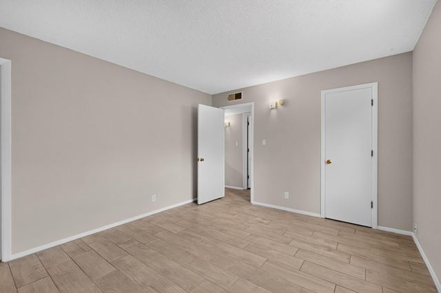 620 Turquoise Court NE, Albuquerque, NM 87123