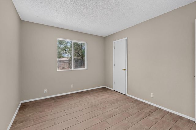 620 Turquoise Court NE, Albuquerque, NM 87123