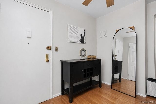 30 N Broadway 4F, White Plains, NY 10601