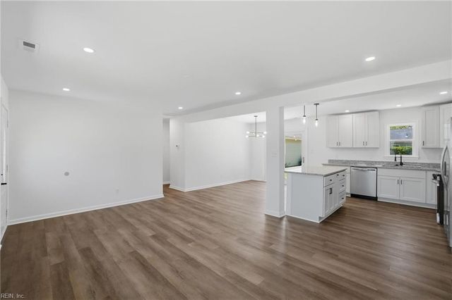 2237 Corbett AVE, Norfolk, VA 23518
