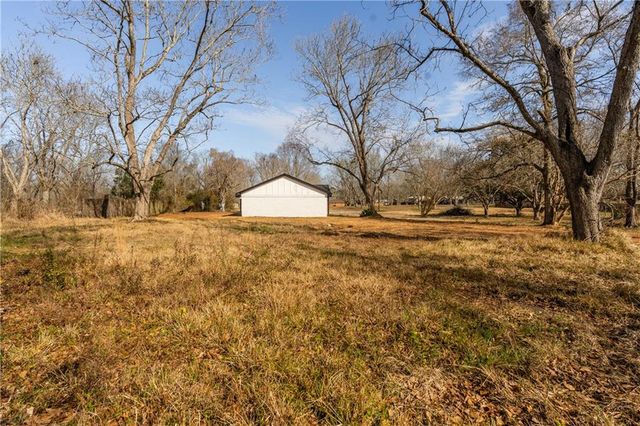 11250 Potter Tract Road, Grand Bay, AL 36541