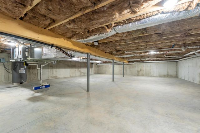 31 Lakeshore Drive, Middleton, NH 03887