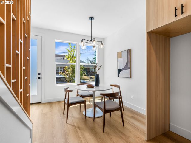265 N Skidmore St 3, Portland, OR 97201
