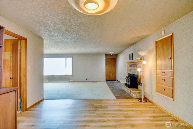 17483 Peterson Road, Burlington, WA 98233