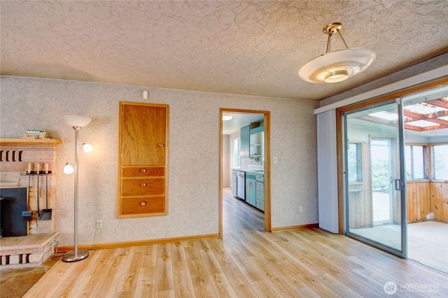 17483 Peterson Road, Burlington, WA 98233