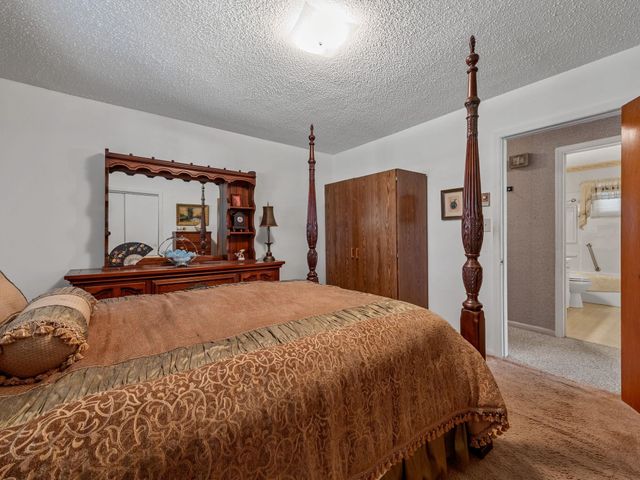 2016 Evergreen Drive, Boiling Springs, SC 29316