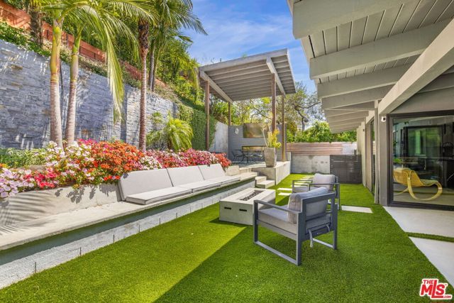 344 Arno Way, Pacific Palisades (los Angeles), CA 90272