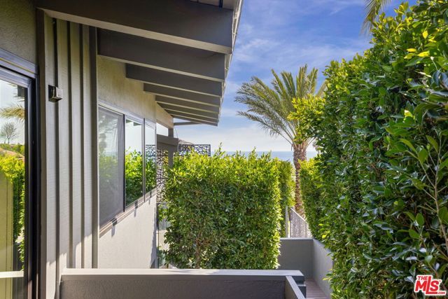344 Arno Way, Pacific Palisades (los Angeles), CA 90272