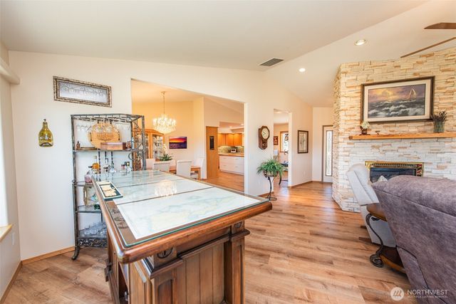 73 Greywolf Road, Sequim, WA 98382