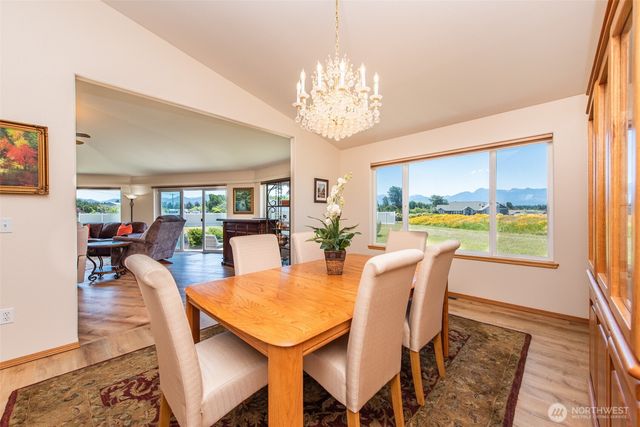 73 Greywolf Road, Sequim, WA 98382
