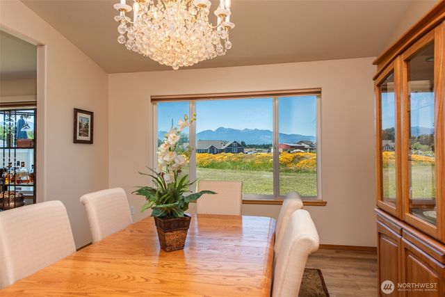 73 Greywolf Road, Sequim, WA 98382