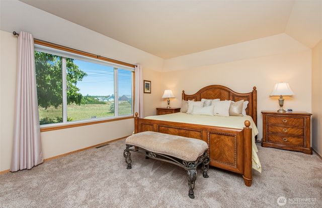 73 Greywolf Road, Sequim, WA 98382