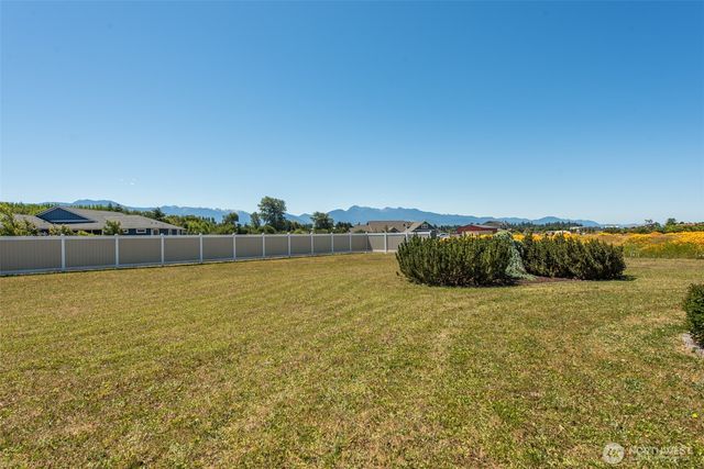 73 Greywolf Road, Sequim, WA 98382