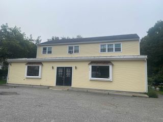 676 Great Rd, Littleton, MA 01460