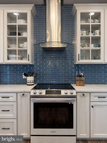 5403 PEARL DR, Chincoteague Island, VA 23336