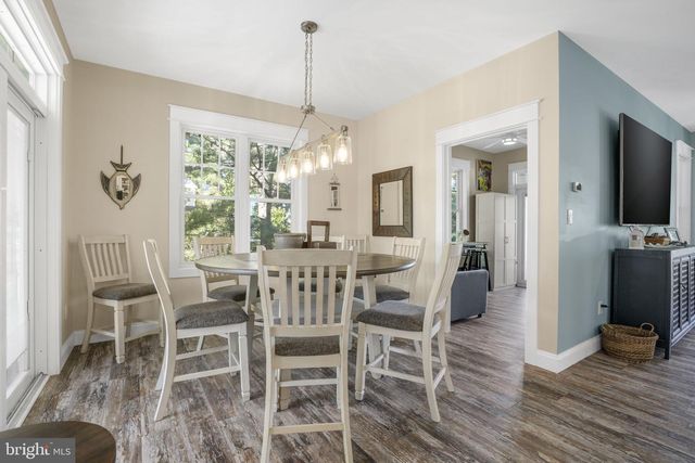 5403 PEARL DR, Chincoteague Island, VA 23336