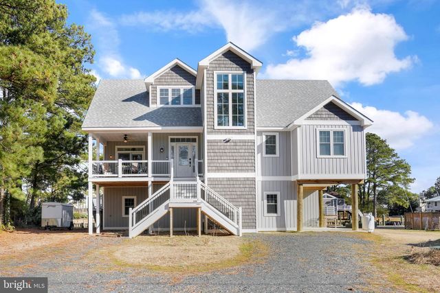 5403 PEARL DR, Chincoteague Island, VA 23336