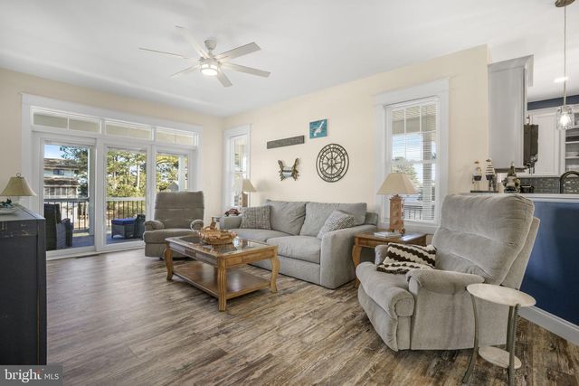 5403 PEARL DR, Chincoteague Island, VA 23336