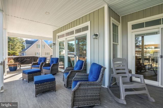 5403 PEARL DR, Chincoteague Island, VA 23336