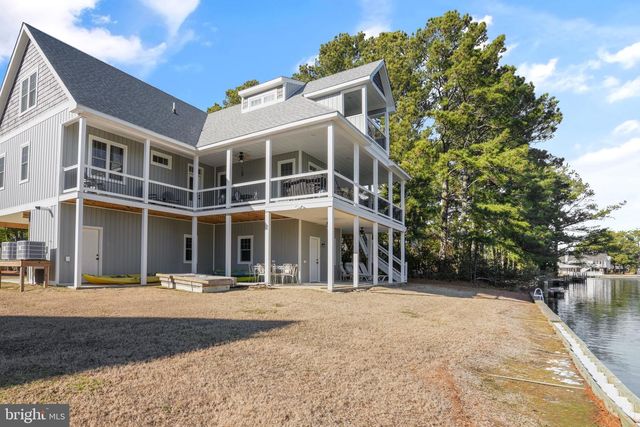 5403 PEARL DR, Chincoteague Island, VA 23336