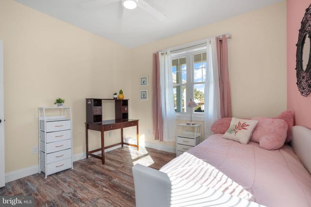 5403 PEARL DR, Chincoteague Island, VA 23336