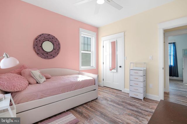 5403 PEARL DR, Chincoteague Island, VA 23336