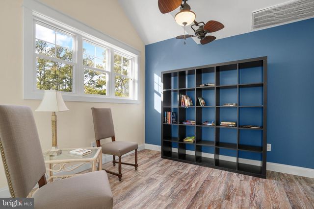 5403 PEARL DR, Chincoteague Island, VA 23336