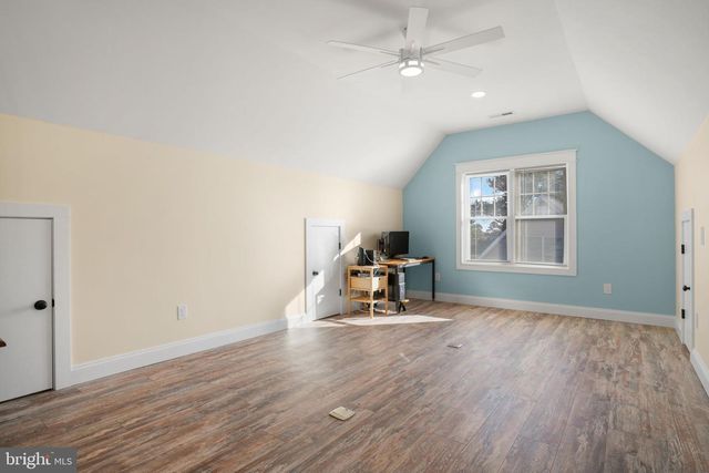 5403 PEARL DR, Chincoteague Island, VA 23336