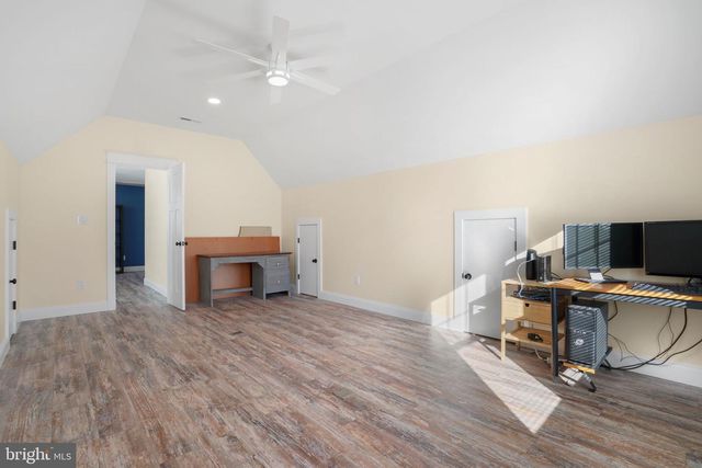 5403 PEARL DR, Chincoteague Island, VA 23336