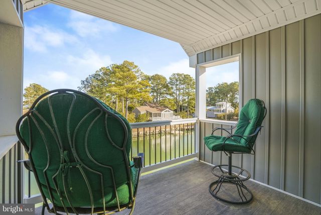 5403 PEARL DR, Chincoteague Island, VA 23336