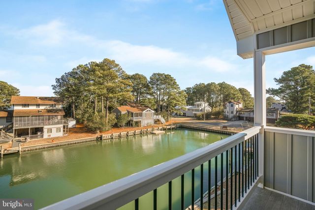 5403 PEARL DR, Chincoteague Island, VA 23336