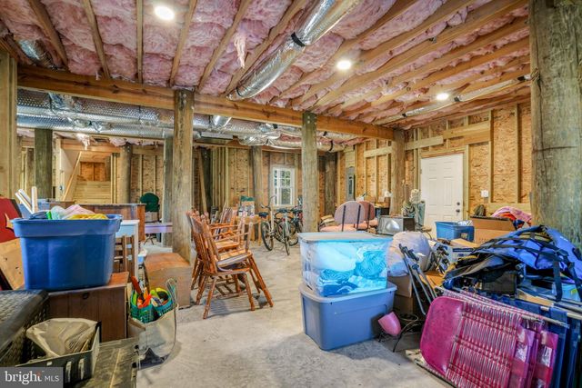 5403 PEARL DR, Chincoteague Island, VA 23336