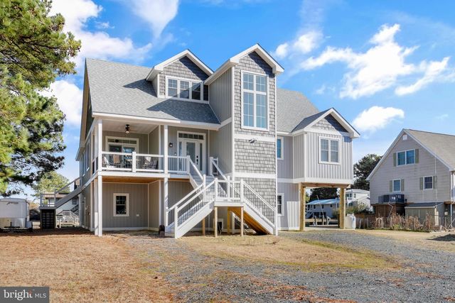 5403 PEARL DR, Chincoteague Island, VA 23336