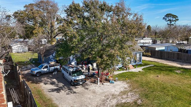 15627 Market Street, Channelview, TX 77530