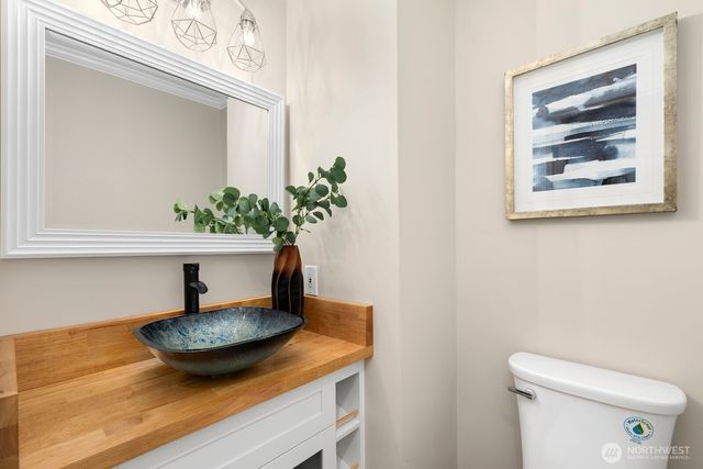 18913 SE 174th Way, Renton, WA 98058