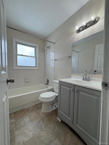 26431 Monticello Street, Inkster, MI 48141