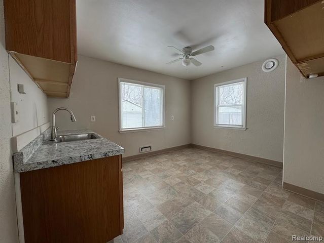 26431 Monticello Street, Inkster, MI 48141