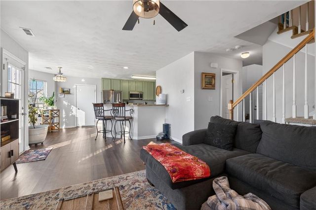 20234 Meadow Brook CT, Franklin, VA 23851