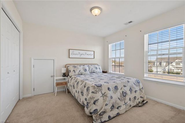 20234 Meadow Brook CT, Franklin, VA 23851