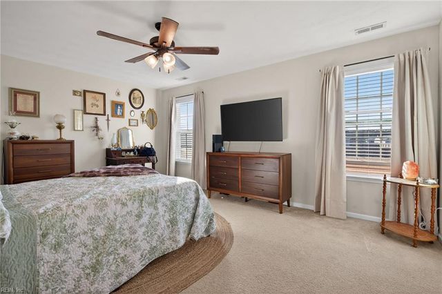 20234 Meadow Brook CT, Franklin, VA 23851