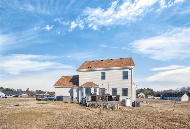 20234 Meadow Brook CT, Franklin, VA 23851