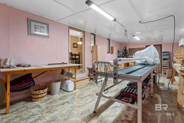 1537 Valencia Drive, Lillian, AL 36549