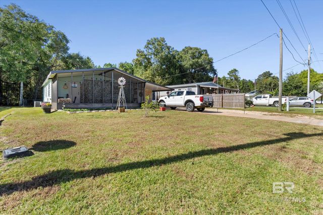 1537 Valencia Drive, Lillian, AL 36549