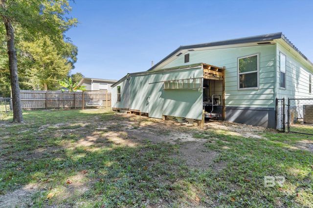 1537 Valencia Drive, Lillian, AL 36549