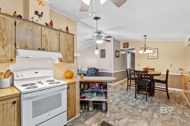 1537 Valencia Drive, Lillian, AL 36549