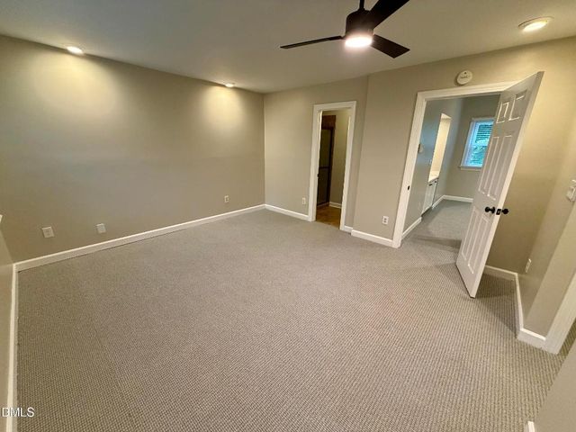 160 Lystra Hills Lane A, Chapel Hill, NC 27517